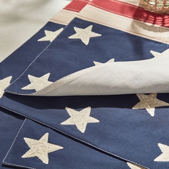 🇺🇸Pottery Barn🇺🇸 American Flag Cotton Placemats-Set of 6 - Picture 3 of 10